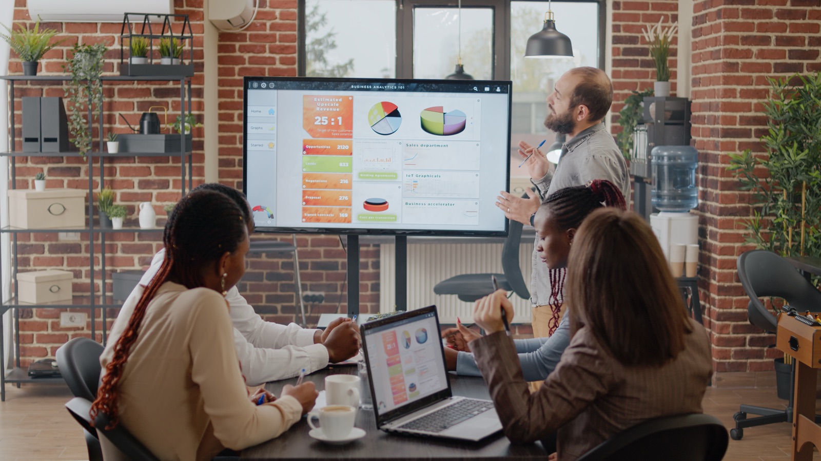 As perguntas que você deveria fazer antes de contratar uma agência de marketing